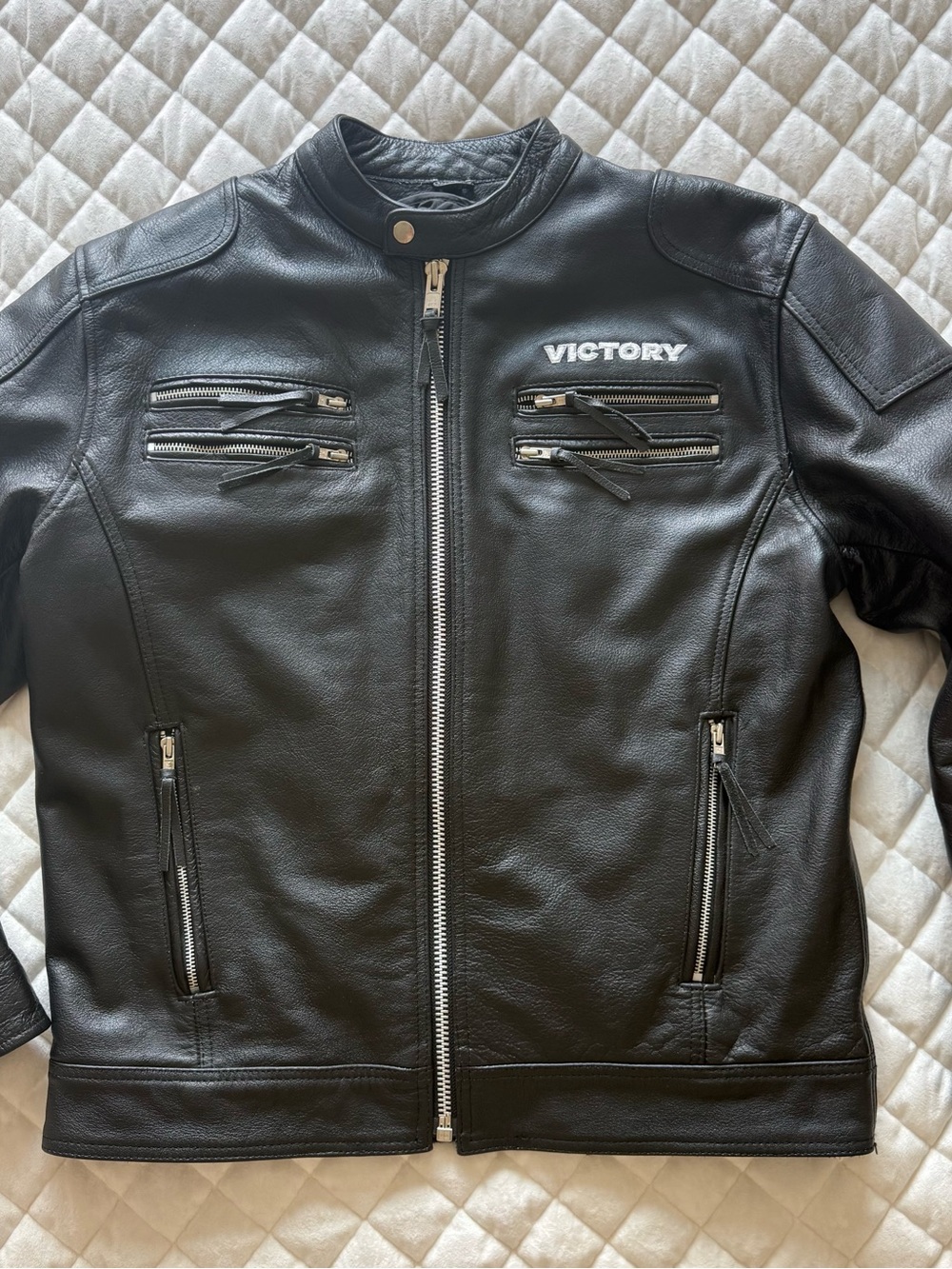 VTG Victory Motorcycles Men's Black Leather Riding Jacket Biker Moto Size Large
